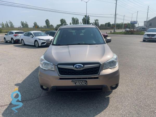 Subaru Forester 2.5 Limited+Moonroof
