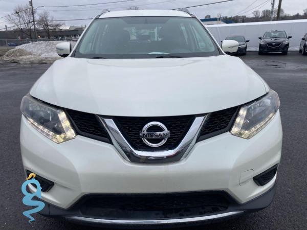 Nissan Rogue (2007—present) 2.5 S - AWD