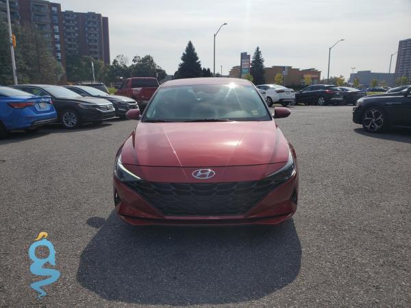 Hyundai Elantra 2.0 Blue