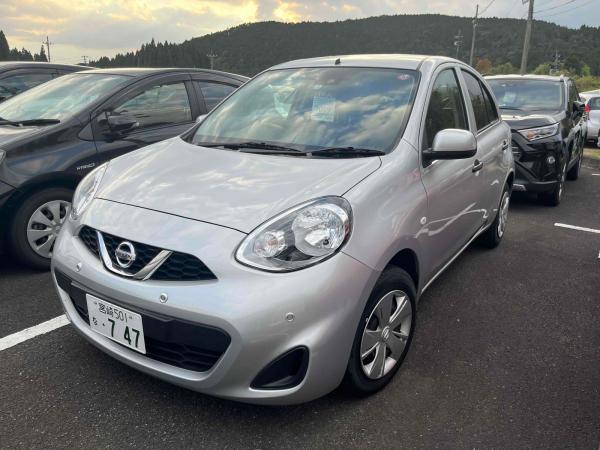 Nissan MARCH  12S