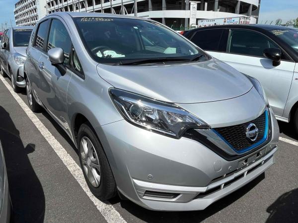 Nissan NOTE E-POWER X EMEGENCY BREAK